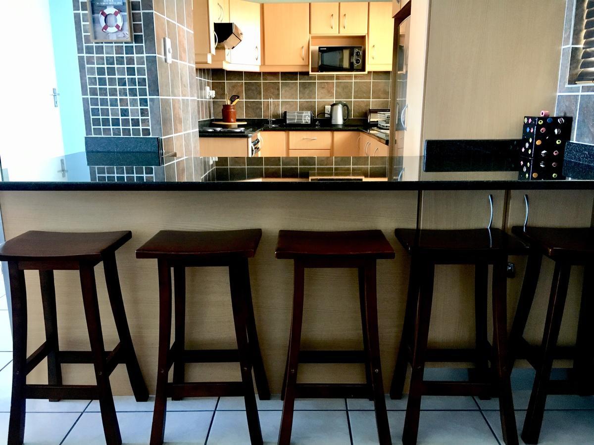 Hightide Apartment Amanzimtoti Ngoại thất bức ảnh