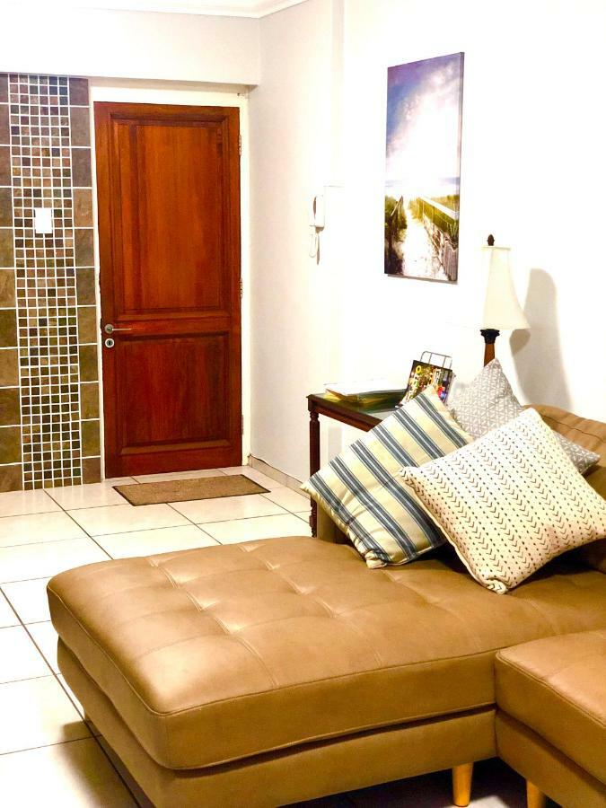 Hightide Apartment Amanzimtoti Ngoại thất bức ảnh