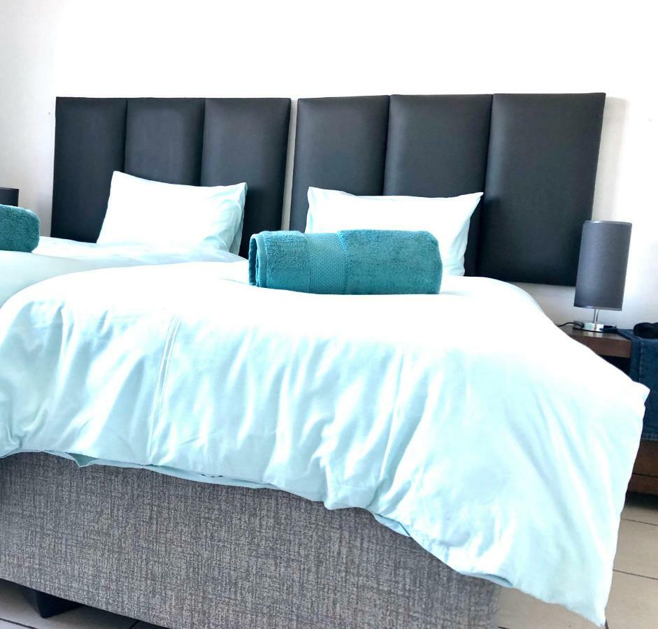 Hightide Apartment Amanzimtoti Ngoại thất bức ảnh