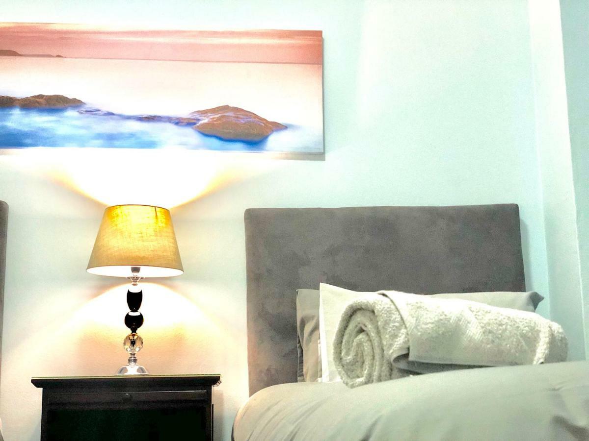Hightide Apartment Amanzimtoti Ngoại thất bức ảnh